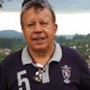 Meet your Posher, Laureano omar